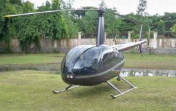 Robinson-4-Seater-Helicopter-B